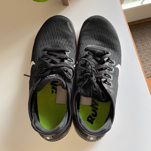 Nike Free Run - Picture 2 of 5